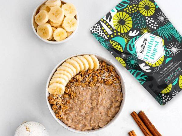 Sprinkle over oats, yoghurt, or chia pudding